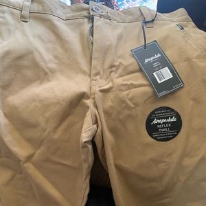 Men’s Khaki Shorts